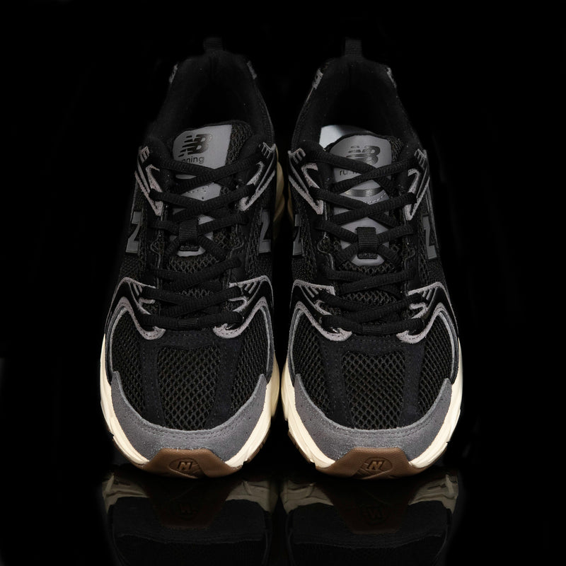NEW BALANCE : New Balance 530, Femme, Noir/ Gris