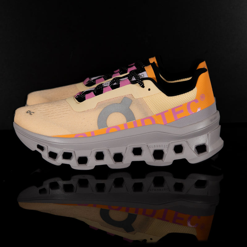 ON : On CloudMonster Femme Blond