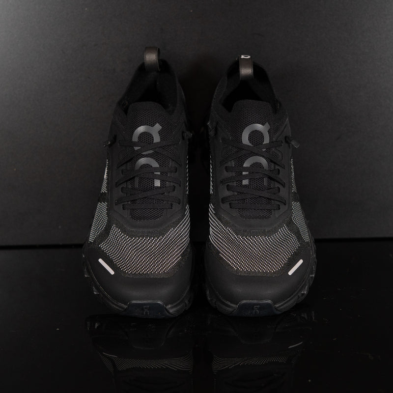 ON : On Cloud 6 Versa Femme, Noir / Eclipse