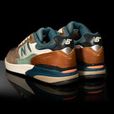 NEW BALANCE : New Balance 933 Numeric Andrew Reynolds, Brun Vert