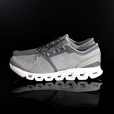 ON : On Cloud X 4 Homme Ivoire/ Gris