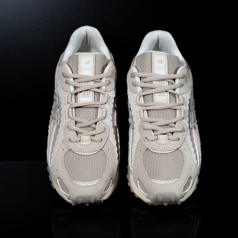 NEW BALANCE : New Balance 204L Femme Blanc/ Beige