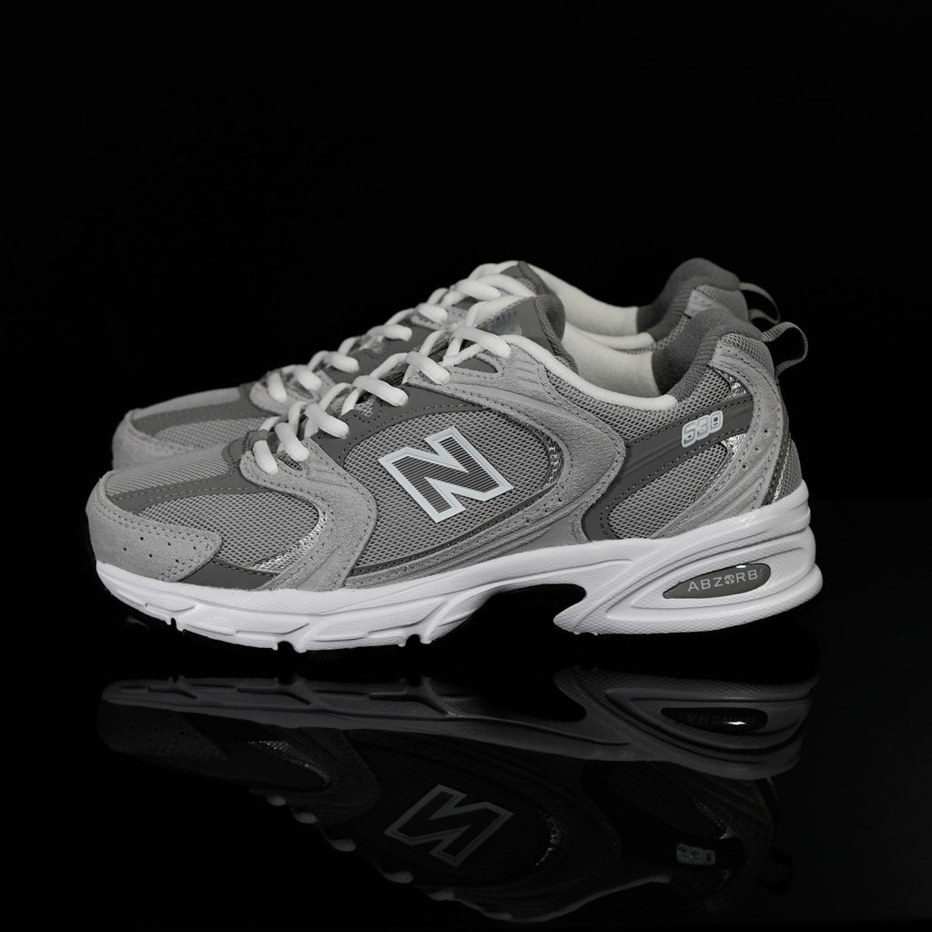 NEW BALANCE New Balance 530, Femme, Gris/ Gris –