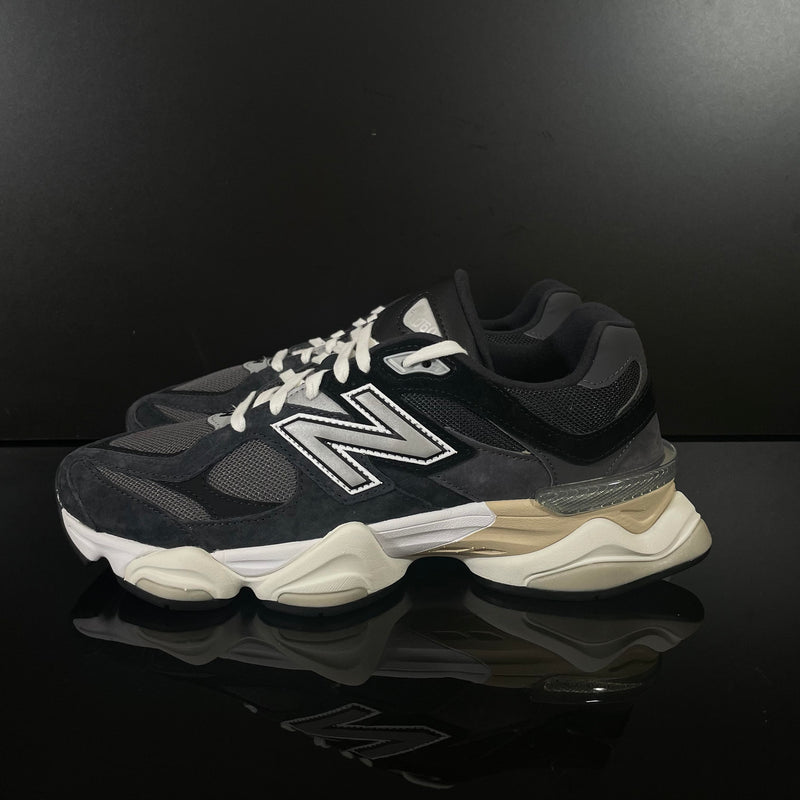 NEW BALANCE : New Balance 9060, Homme, Noir/ Blanc