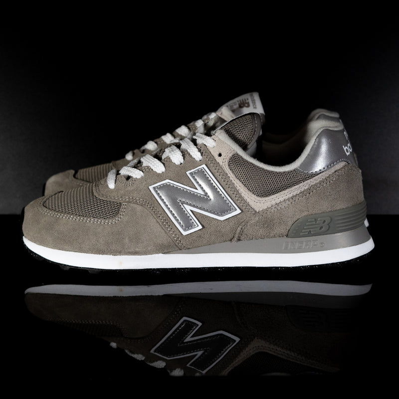 NEW BALANCE : New Balance 574 Homme, Gris/ Blanc