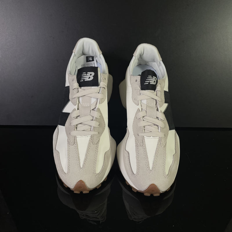 NEW BALANCE : New Balance 327, Femme, Beige/ Noir