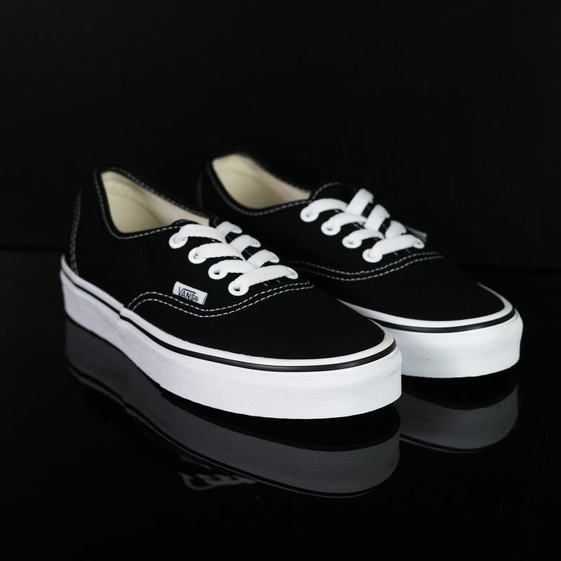 VANS: Vans Authentic, Noir/ Blanc