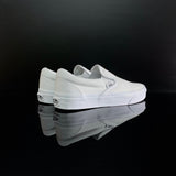 VANS : Unisex Classic Slip-On, True-White